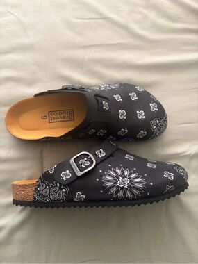 Bravest studios mule slippers